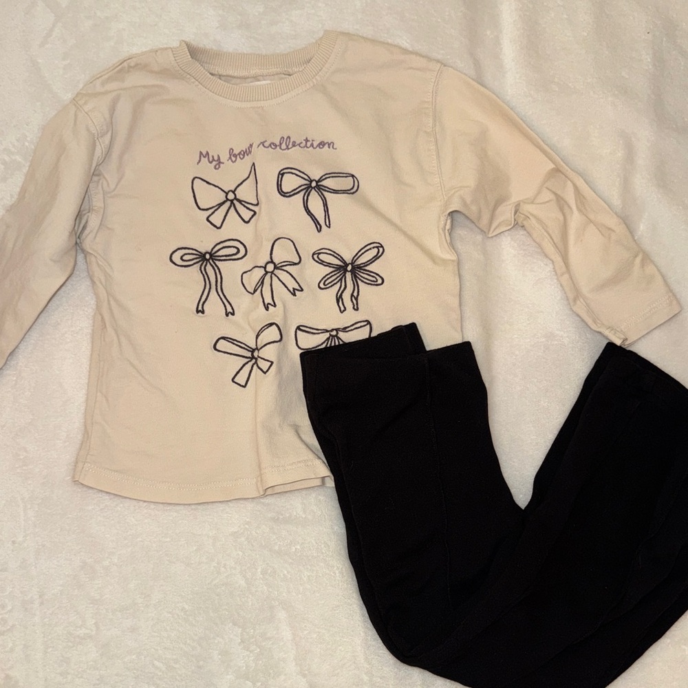 Cream Bow Graphic Long Sleeve Top and Black Leggings Set